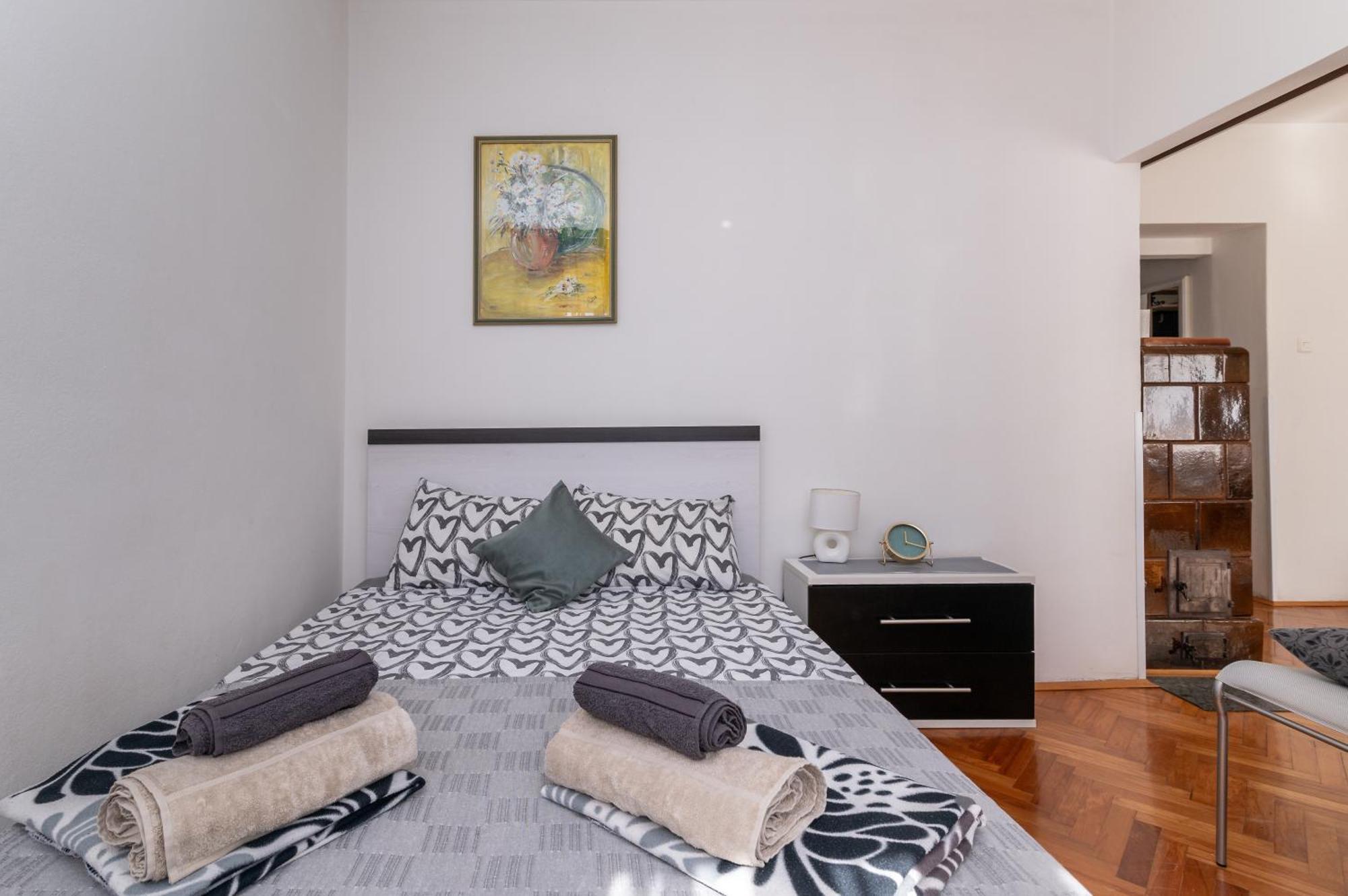 Apartman Milijana Fazana Exterior photo